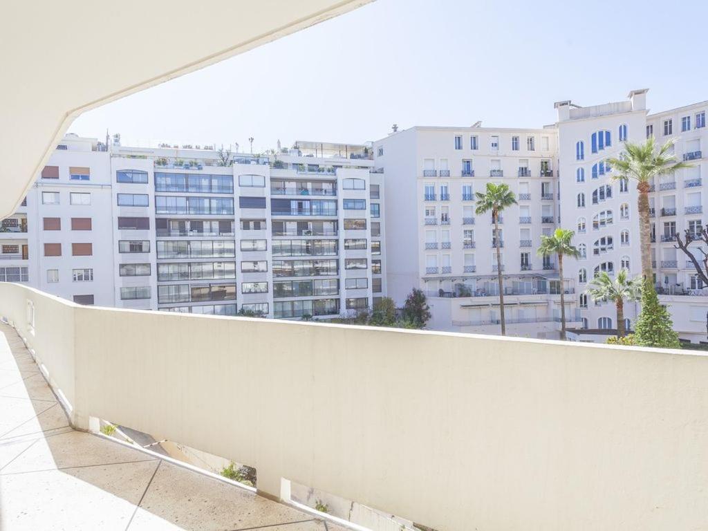 Lovely One Bedroom Colony Appartement Cannes